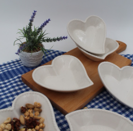 Hartvormig snackschaaltje van biscuit steengoed - 14 cm Heart