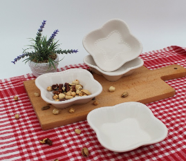 Schaaltje van biscuit steengoed - 14 cm Yonca