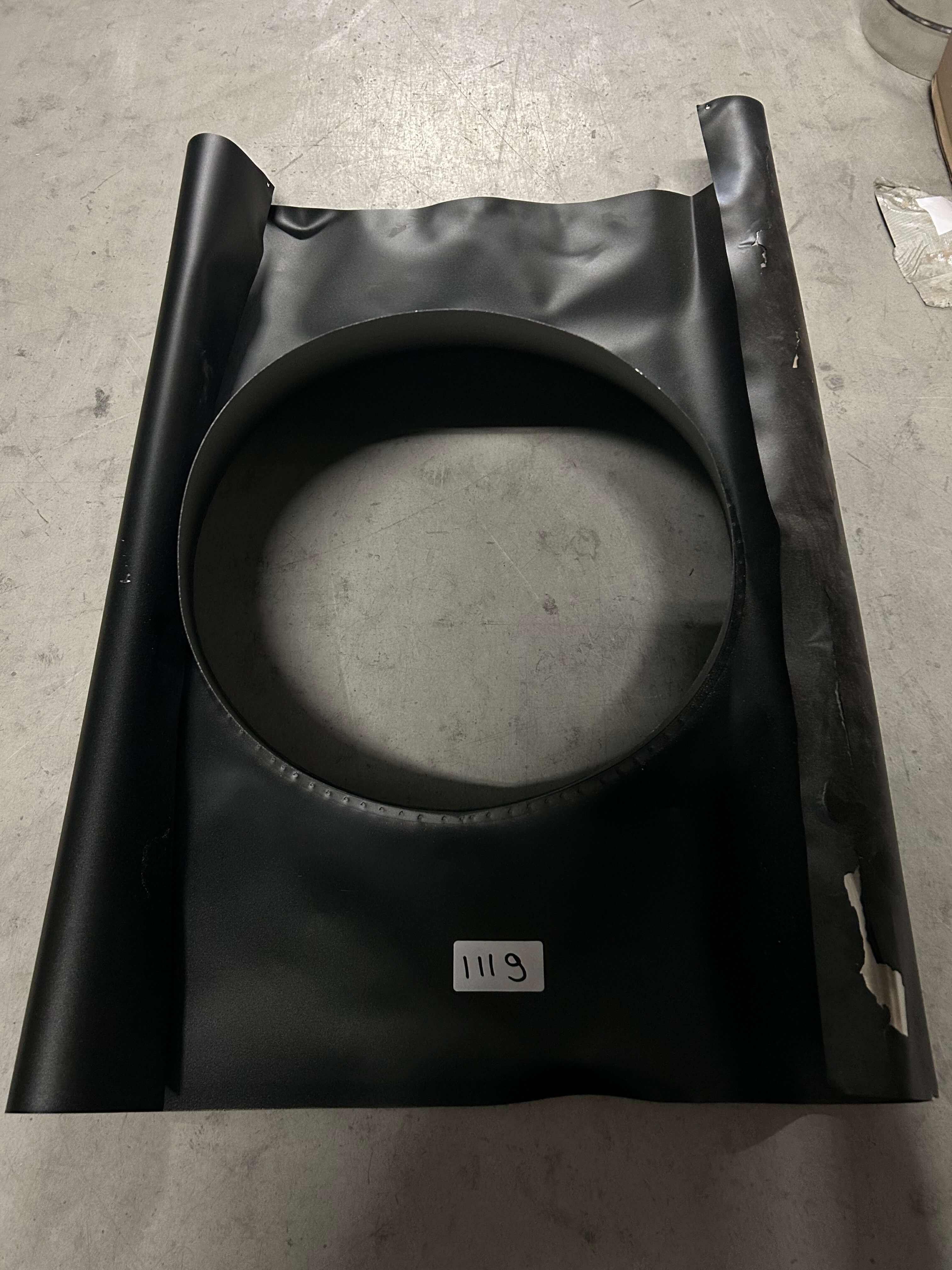 Outlet aluminium slab 30-45° zwart ø300mm.